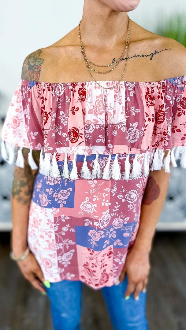 Andree TOPS & TUNICS She Brings Class Top