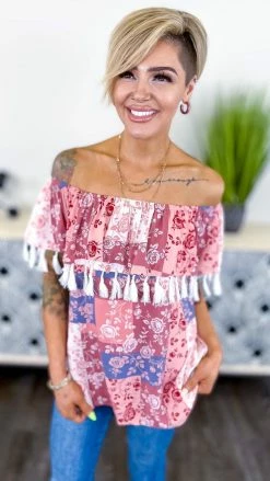 Andree TOPS & TUNICS She Brings Class Top