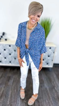 The ZigZag Stripe TOPS & TUNICS Sign Me Up Top [NO RETURNS]