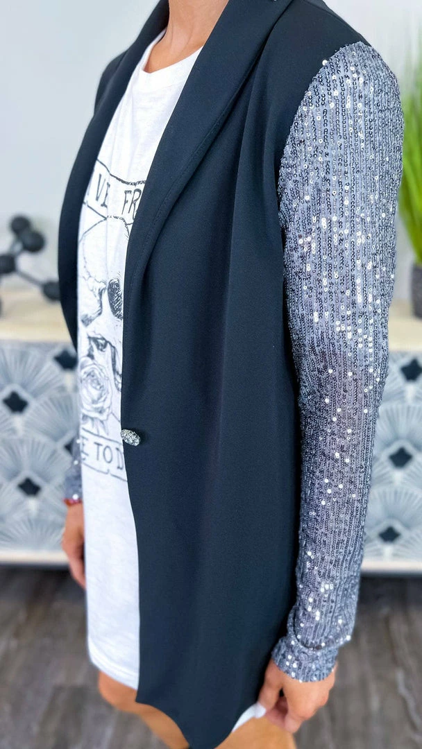 The ZigZag Stripe OUTERWEAR Silver Made For The Stage Blazer