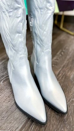 Let's See Style SHOES Silver Samara Boots