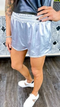 The ZigZag Stripe Silver Style Diva Shorts