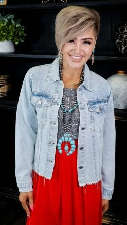 The ZigZag Stripe Silver Weekend Wow Tank TOPS & TUNICS