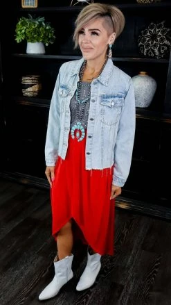 The ZigZag Stripe Silver Weekend Wow Tank TOPS & TUNICS