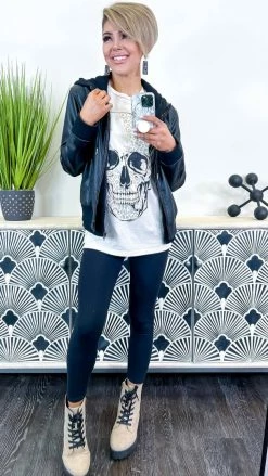 Lotus Fashion Skull Lightning Bolt Tee GRAPHIC TEES