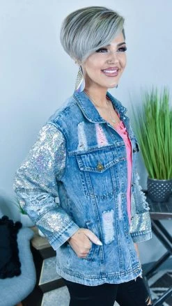 BiBi OUTERWEAR So Hollywood Denim Jacket