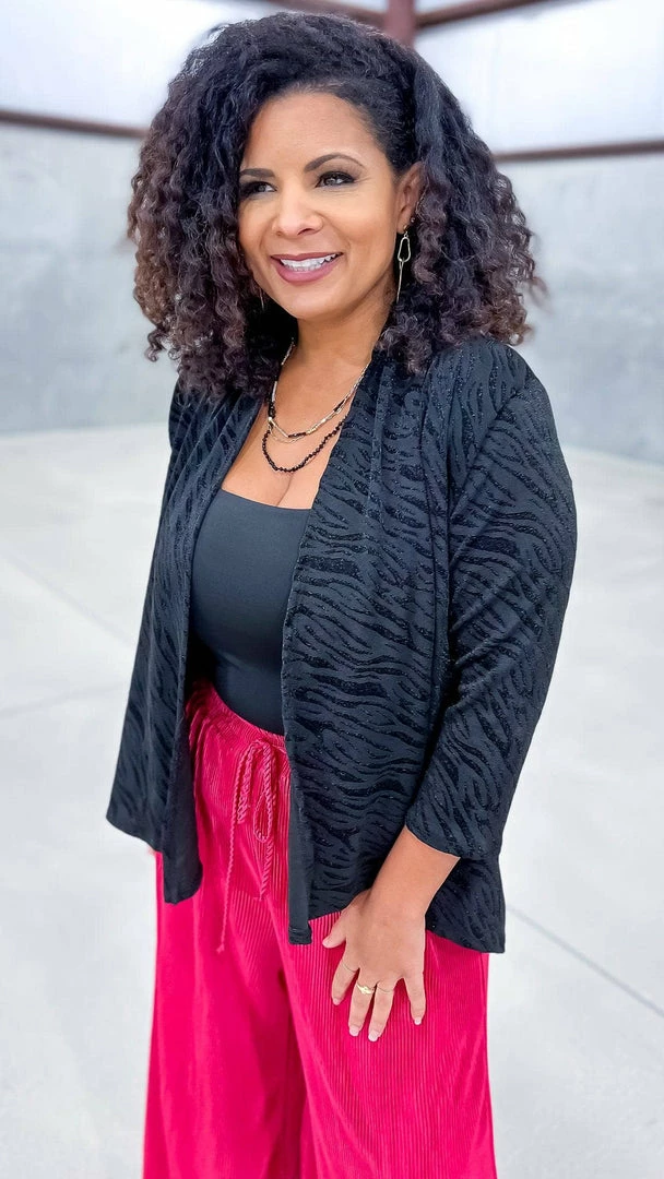 The ZigZag Stripe Spotlight Stealer Cardigan