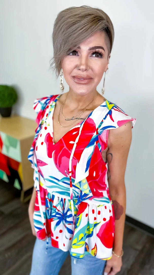 Emily Wonder TOPS & TUNICS Sweet Garden Top