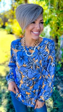 The ZigZag Stripe Sweet Sense Top TOPS & TUNICS