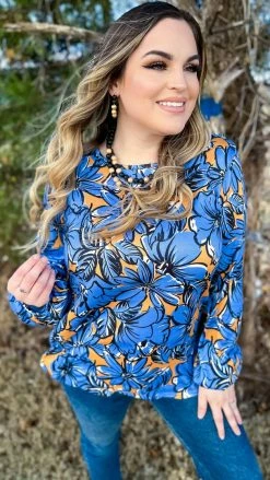 The ZigZag Stripe Sweet Sense Top TOPS & TUNICS