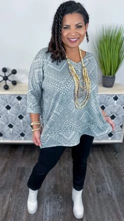 BiBi TOPS & TUNICS Taking Numbers Top