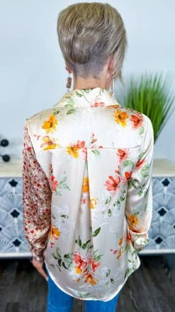 The ZigZag Stripe TOPS & TUNICS Tan Diva Days Top