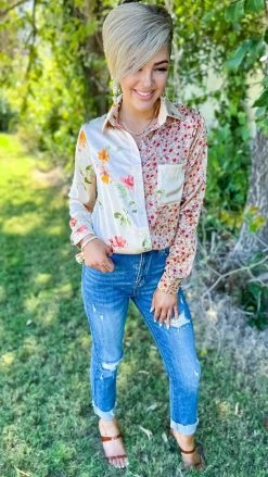 The ZigZag Stripe TOPS & TUNICS Tan Diva Days Top