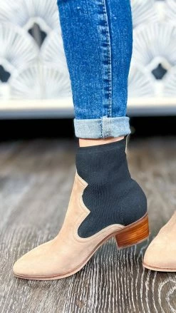 MIA SHOES Taupe Nicky Booties