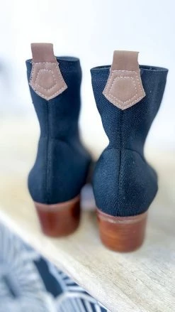 MIA SHOES Taupe Nicky Booties