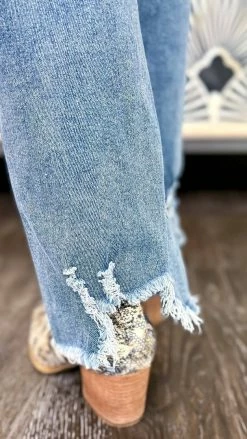 The ZigZag Stripe GP1010 Jeans BOTTOMS