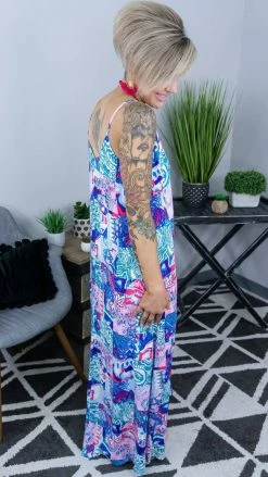 Emily Wonder DRESSES Trendy Moment Dress