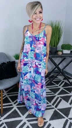 Emily Wonder DRESSES Trendy Moment Dress