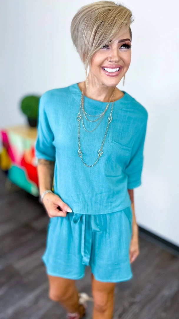 The ZigZag Stripe Turquoise Better With Bubbly Set