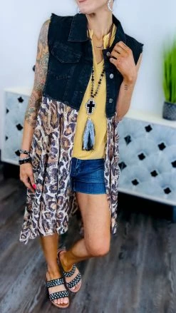 Origami OUTERWEAR Typical Love Denim Vest