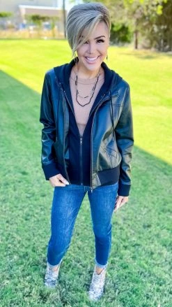 White Birch Ultimate Crossover Jacket OUTERWEAR