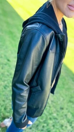 White Birch Ultimate Crossover Jacket OUTERWEAR