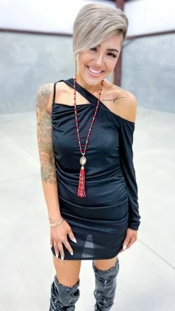 The ZigZag Stripe Undeniable Feelings Tunic [NO RETURNS] TOPS & TUNICS