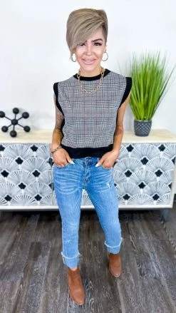 The ZigZag Stripe OUTERWEAR Unstoppable Attraction Top