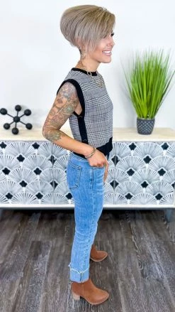 The ZigZag Stripe OUTERWEAR Unstoppable Attraction Top