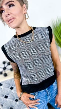 The ZigZag Stripe OUTERWEAR Unstoppable Attraction Top