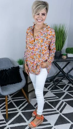 The ZigZag Stripe Unwritten Story Top TOPS & TUNICS