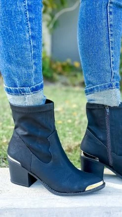 Chinese Laundry SHOES Up Beat Booties