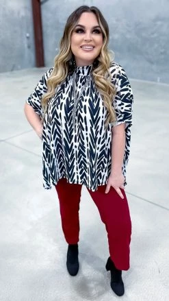The ZigZag Stripe TOPS & TUNICS Uptown Gal Top