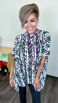 The ZigZag Stripe TOPS & TUNICS Uptown Gal Top