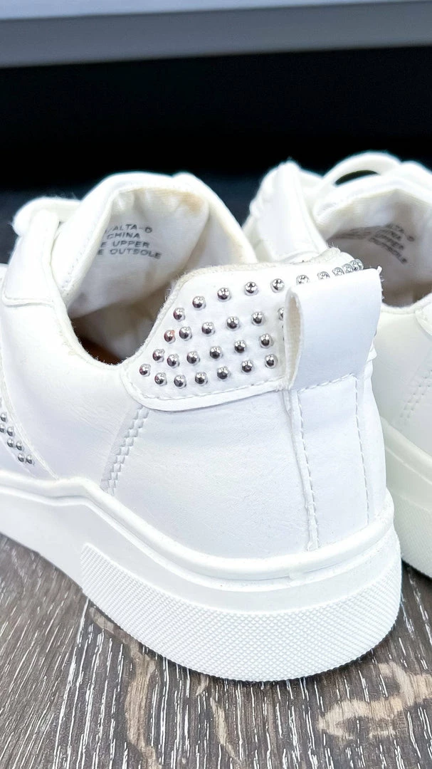 MIA White Alta Sneakers SHOES