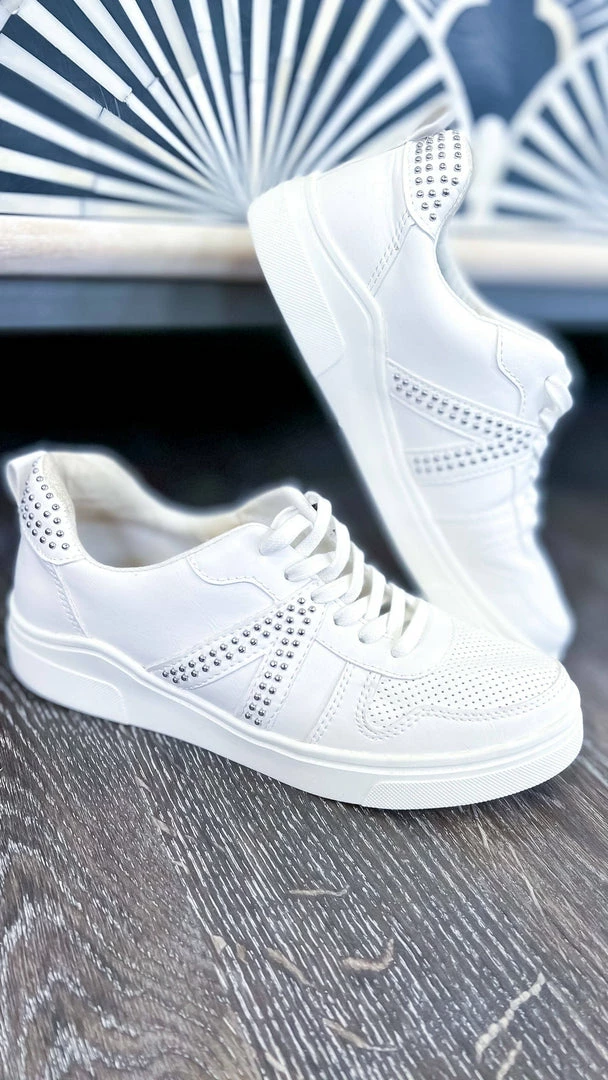 MIA White Alta Sneakers SHOES