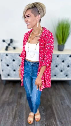 The ZigZag Stripe White Crop Brami Bramis