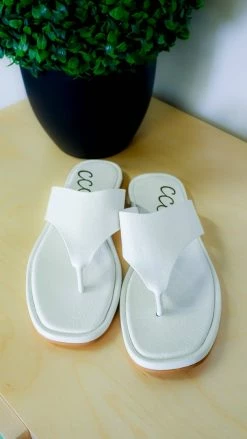 CCOCCI White Ezar Sandals