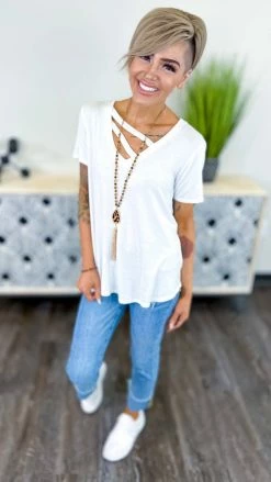 The ZigZag Stripe TOPS & TUNICS White Favorite Basic Top