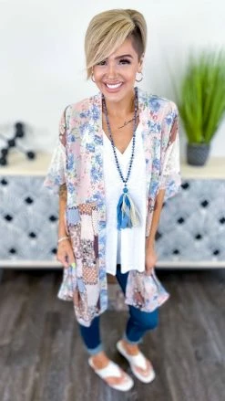 The ZigZag Stripe White Lake Gal Tank TOPS & TUNICS