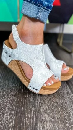 Very G White Liberty Tooled Wedges