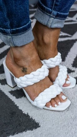 MIA White Maine Heels