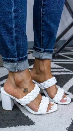 MIA White Maine Heels