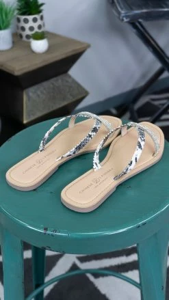 Chinese Laundry SHOES White Selfie Sandals