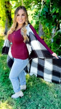 Your Fashion Wholesale White Winter Weather Vest