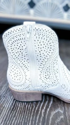 Very G White Zest Booties SHOES