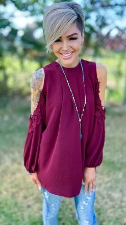 The ZigZag Stripe Long Sleeve Tops Wine Always Chic Top