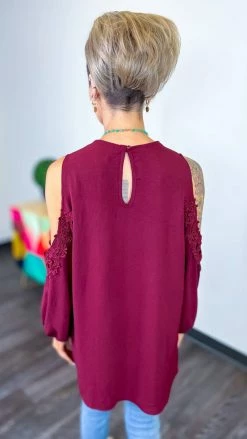 The ZigZag Stripe Long Sleeve Tops Wine Always Chic Top