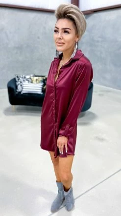 The ZigZag Stripe TOPS & TUNICS Wine Cocktail Chats Tunic