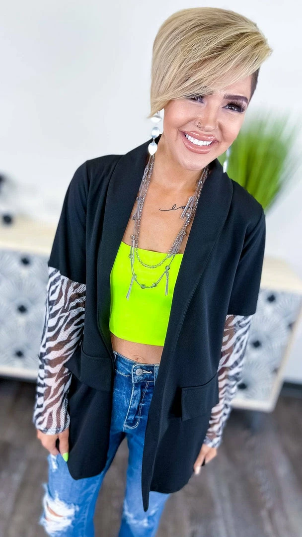 The ZigZag Stripe Yellow Crop Brami